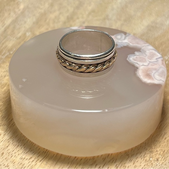 Two-tone Rope Braided 925 Sterling Silver Spinner Ring - Picture 3 of 8